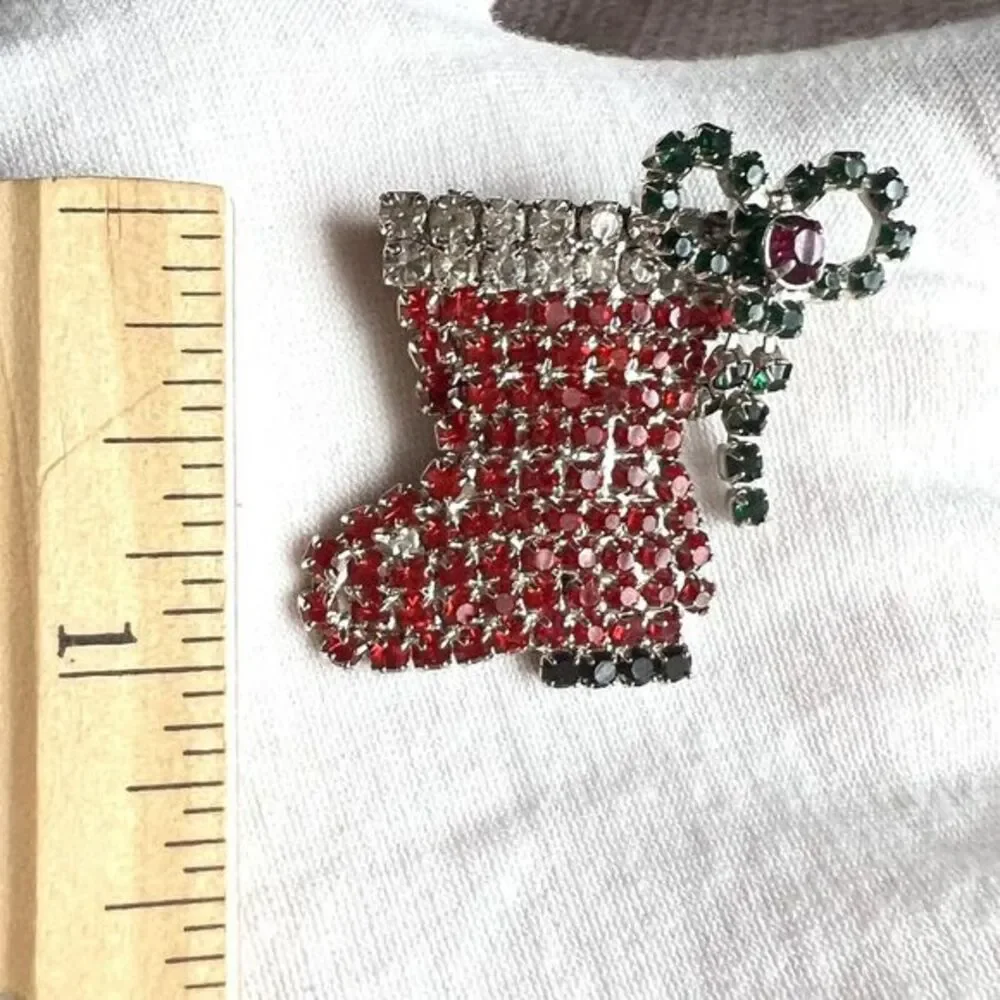 Lot of 2 Christmas Brooch Multicolor, Rhinestone, Christmas tree and‎ boot.